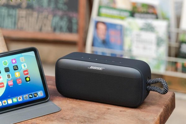 信悦网配资 先测后买：户外“音炮小巨蛋”，跟着Bose摇起来